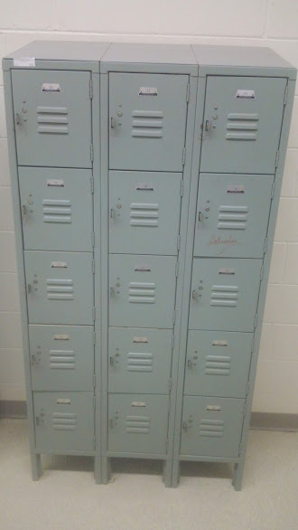 lot 72 image: Lockers