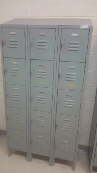 lot 74 image: Lockers
