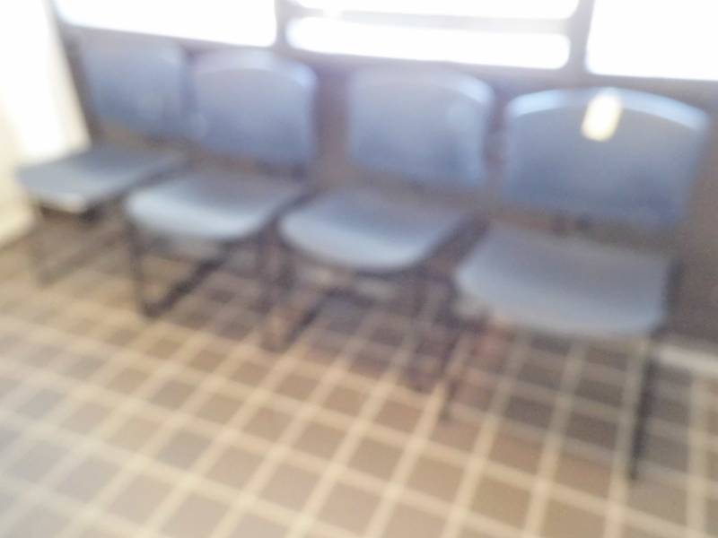 lot 41 image: Lot of 4 Chairs