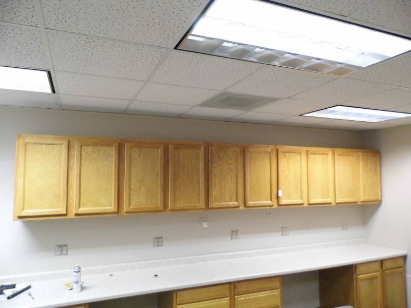lot 74 image: Wooden Cabinets (Kitchen) - UPPER