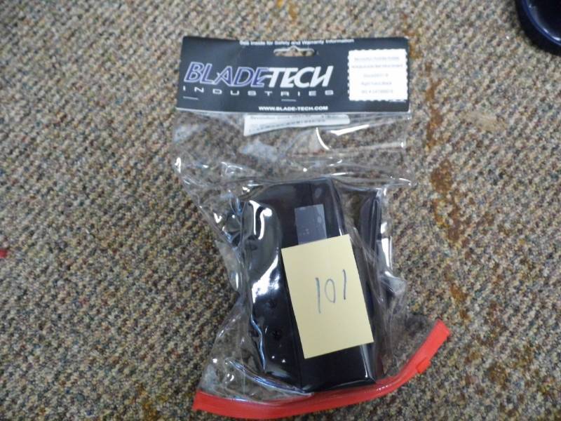 lot 101 image: Blade Tech Holster