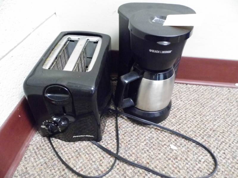 lot 109 image: Toaster - Coffee Maker