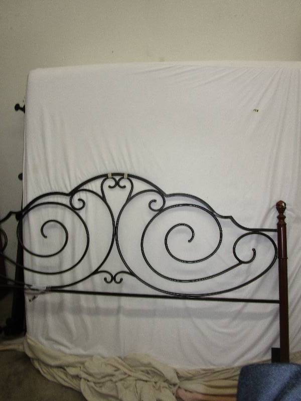 lot 16 image: King Size Bed WithBoxspring, Frame, and Headboard