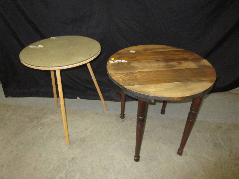 lot 17 image: 2 Tables, 1 is 24 Round, 1 is 19 12 Round