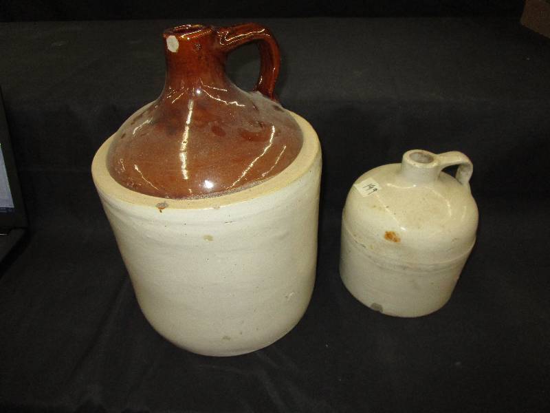 lot 38 image: 2 Jugs