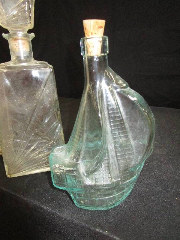 lot 39 image: 15 Assorted Glass Items Including 5 Coca Cola Bottles, 3 Soap Holders