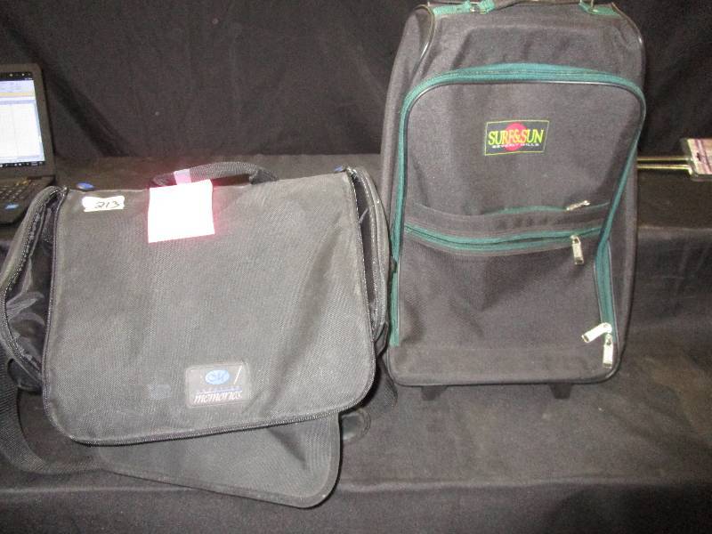 lot 127 image: Surf & Sun Beverly Hills Suitcase and Creative Memories Scrapbook Carring Case