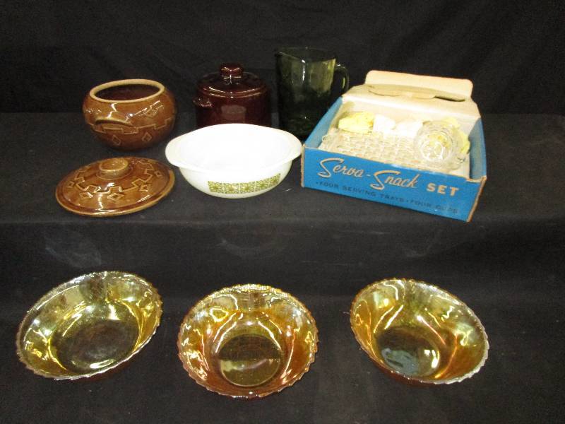 lot 157 image: Dishes