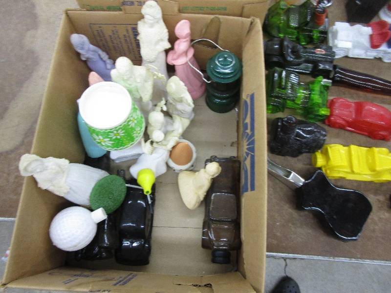 lot 160 image: Lots of Various Cologne Bottles