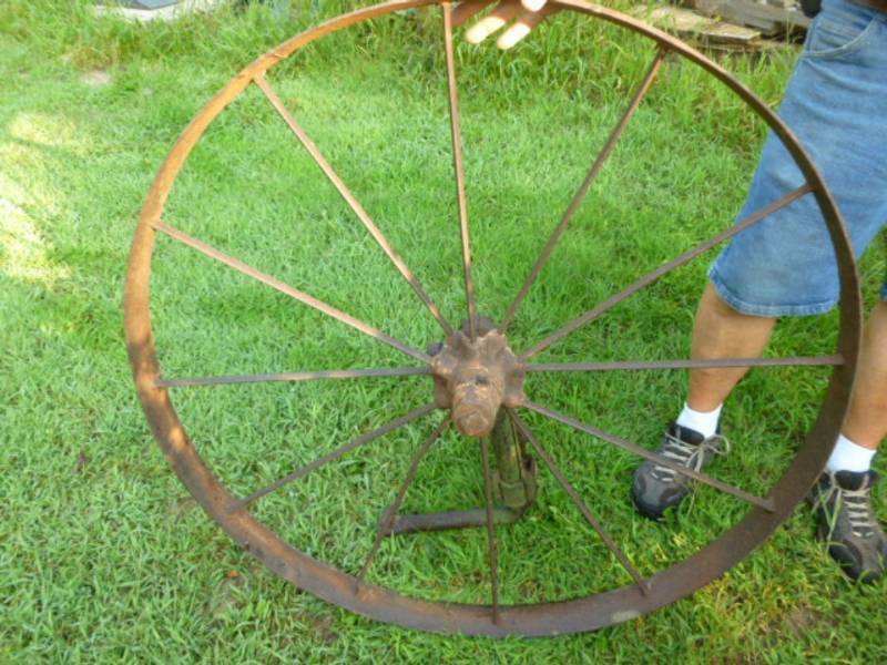 lot 5 image: Antique Steel Wheel