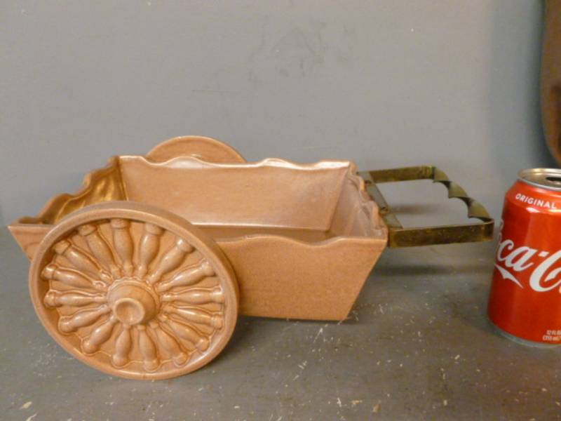 lot 48 image: Red Wing