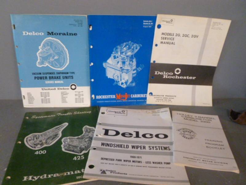 lot 68 image: Vintage Manual