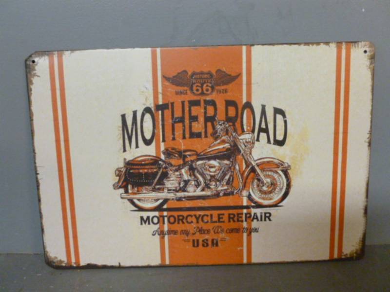 lot 80 image: Sign