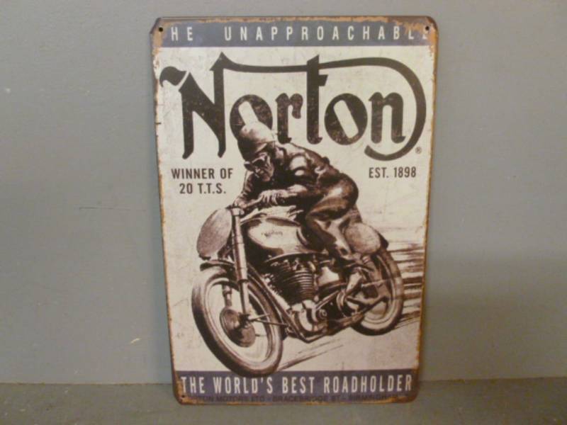 lot 81 image: Sign