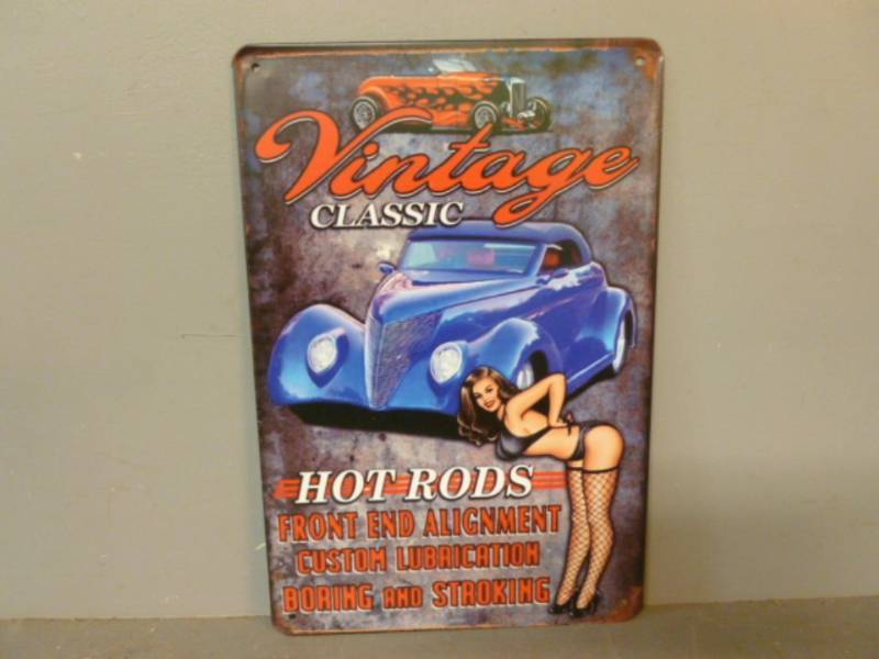lot 85 image: Sign