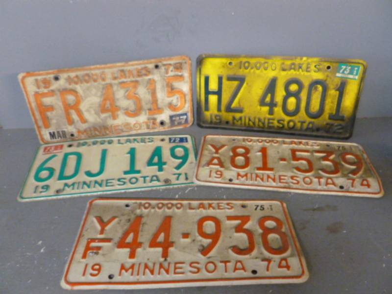 lot 113 image: Vintage License Plates