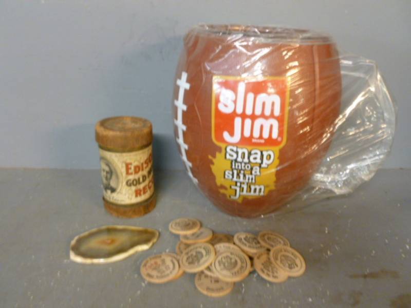 lot 179 image: Collectible