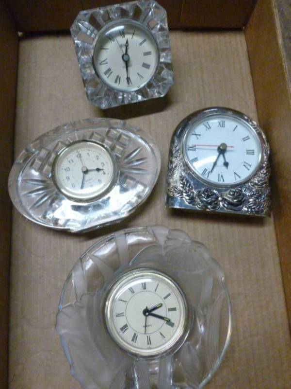 lot 199 image: Clocks