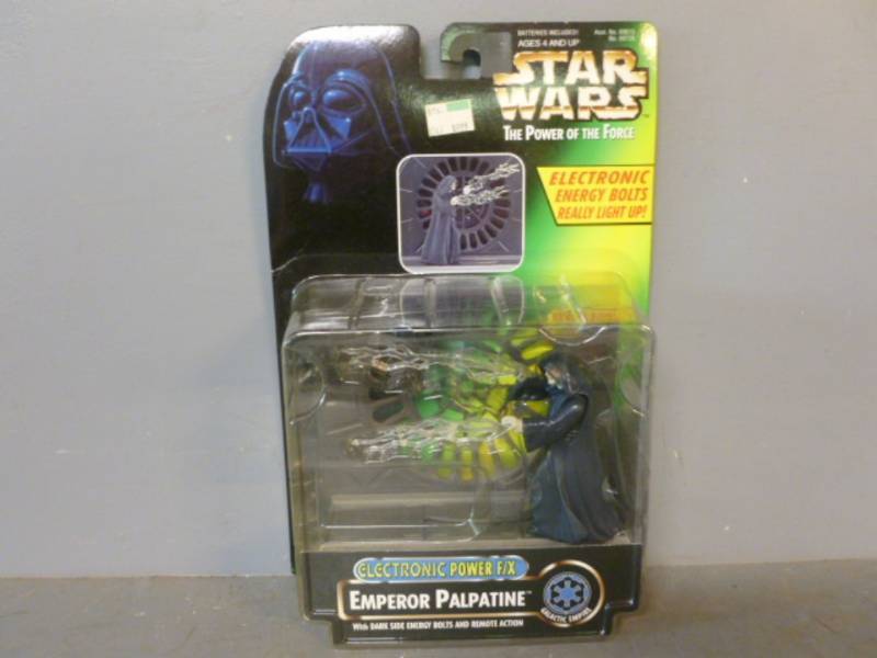 lot 212 image: New Star Wars Collectible