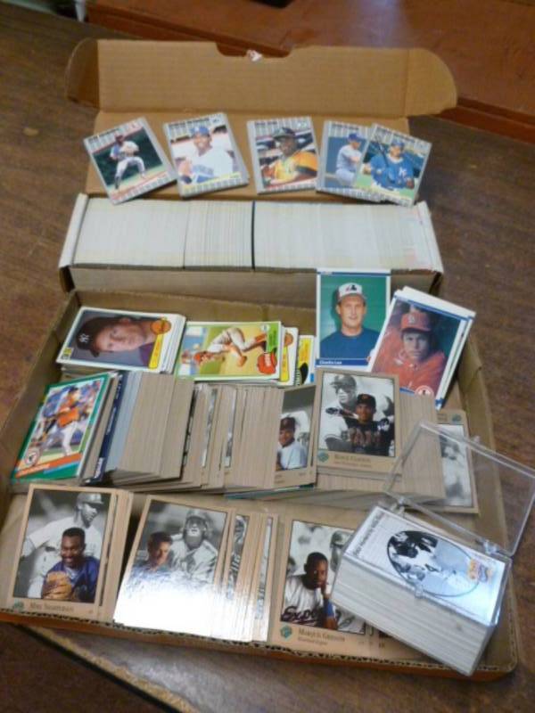 lot 226 image: Sports Cards