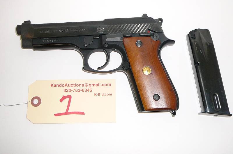 lot 1 image: Auto Taurus PT 92 AF 9mm Para