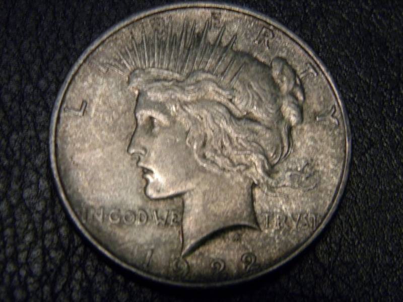 lot 3 image: 1922 D Silver Peace Dollar