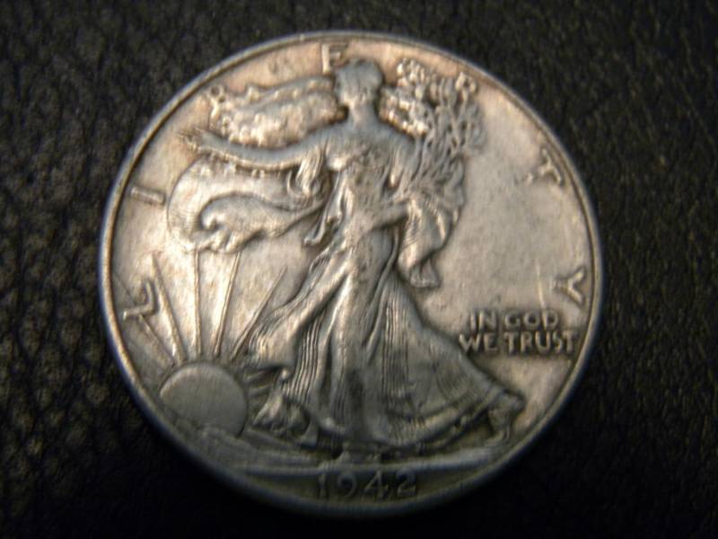 lot 7 image: 1942 Walking Liberty Silver Half Dollar