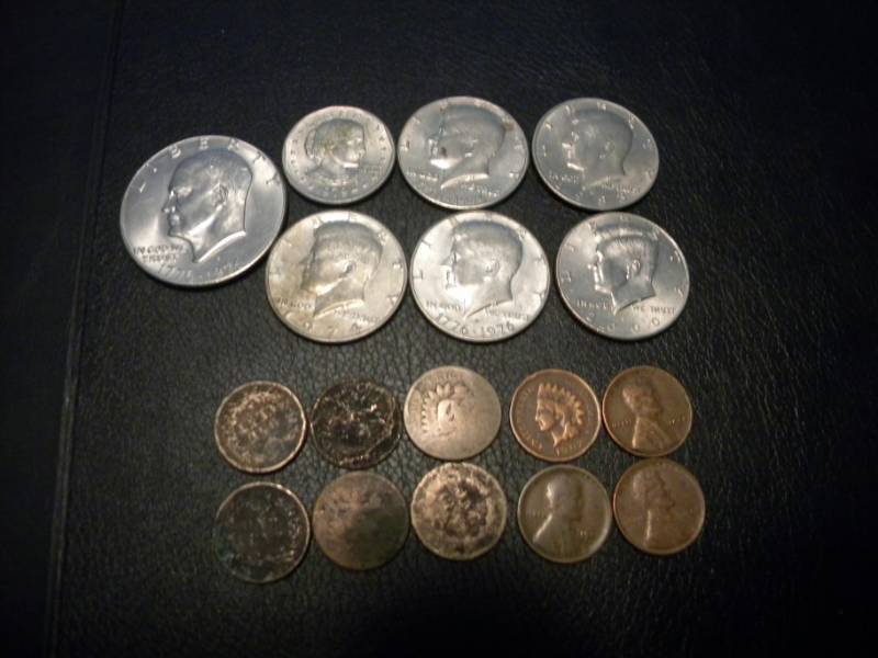 lot 24 image: Mixed U.S. Coins