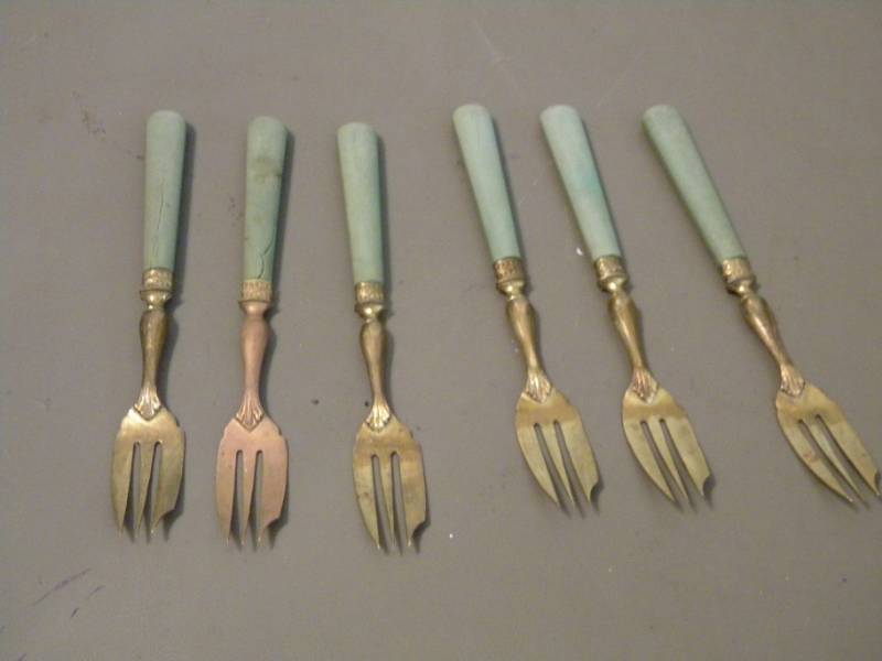 lot 73 image: 6 Brass Forks with Green Handles