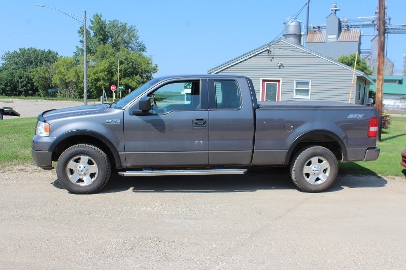2006 Ford F150 STX 4x4 Extended Cab