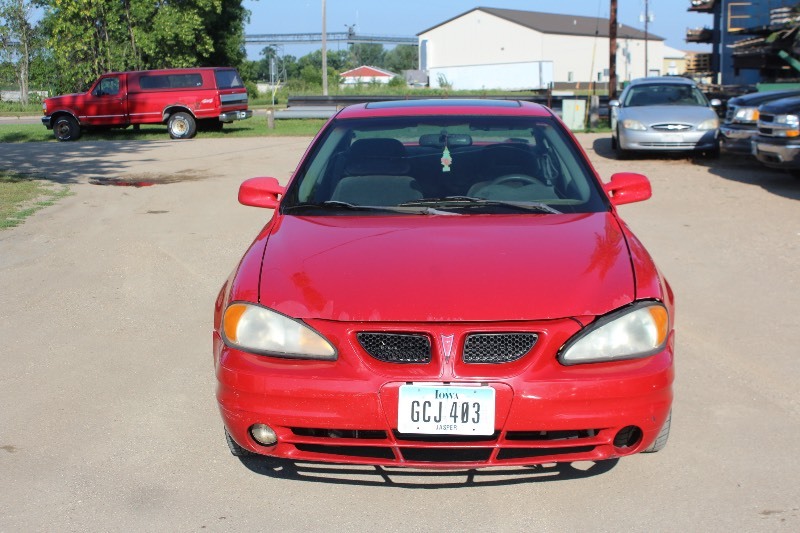 lot 2762 image: 2000 Pontiac Grand Am GT