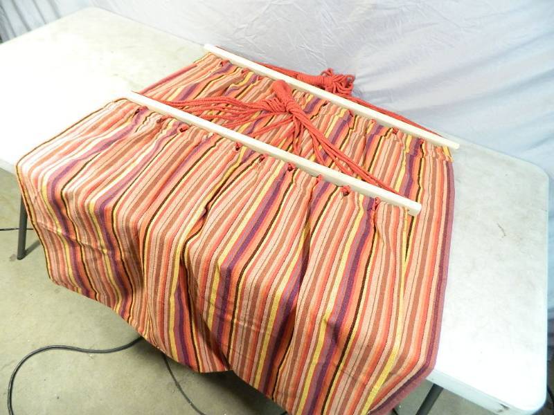 New Hammock with Wood Bars