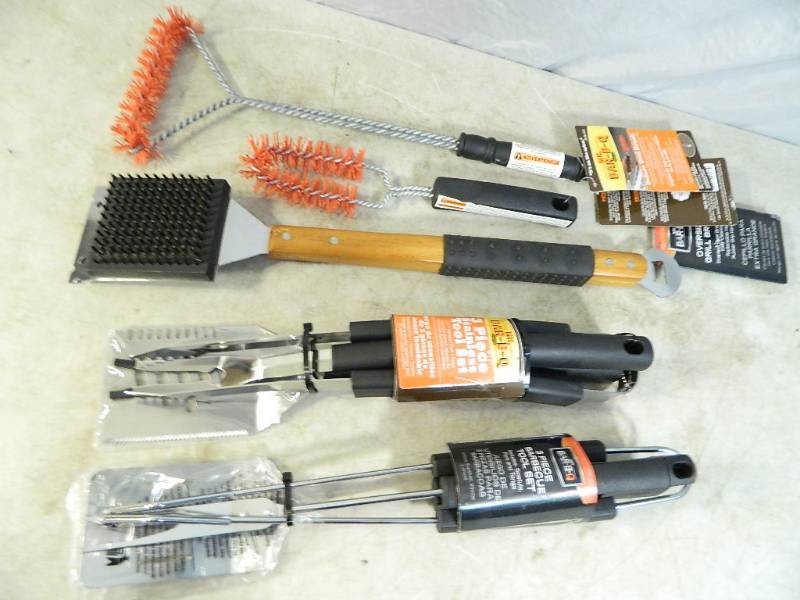 2 New BBQ Tool Sets and 3 New BBQ Brushes