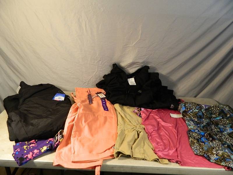 New with Tags Womens Clothing