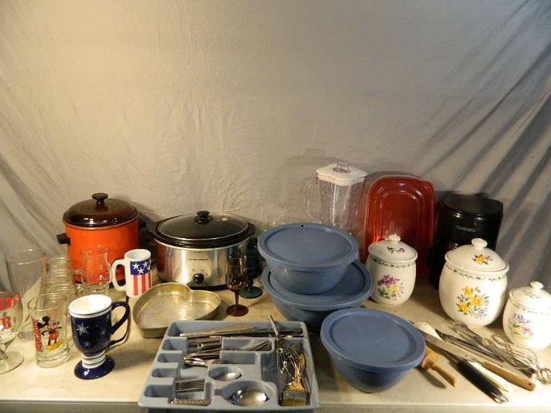 Kitchen Items, Blender, Crockpots
