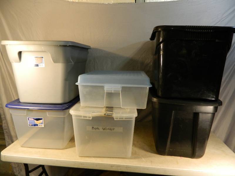 6 Totes with Lids