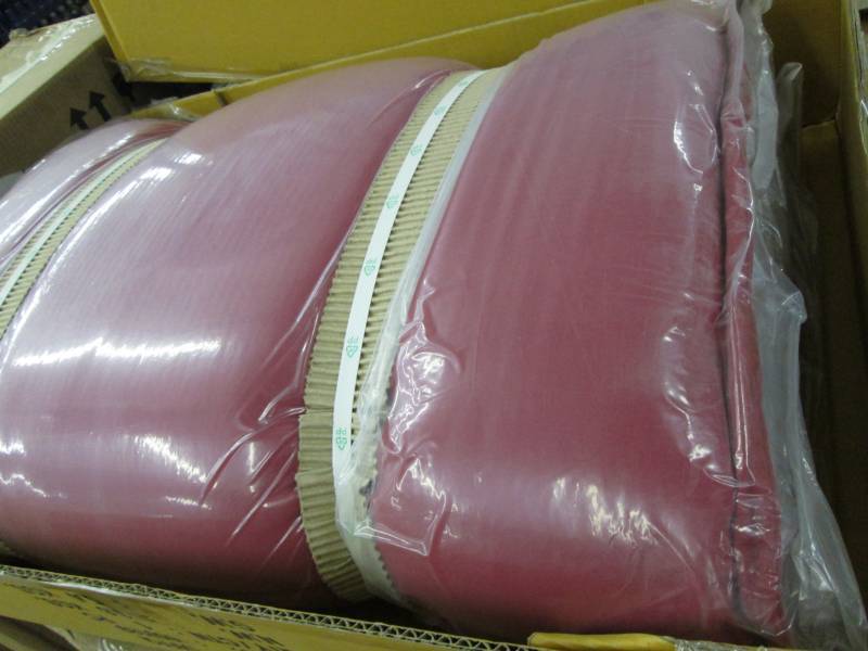 lot 5 image: Cushions for Casual Folding Chair &...
