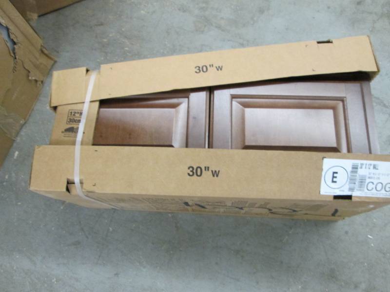 lot 38 image: Hampton Bay Hampton Assembled 30x12...