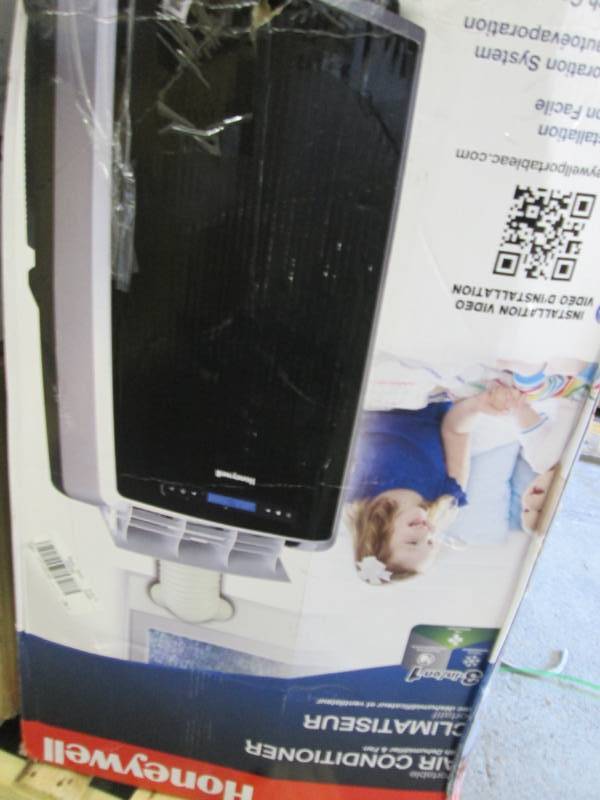 lot 85 image: Honeywell MM14CCS Portable Air Cond...
