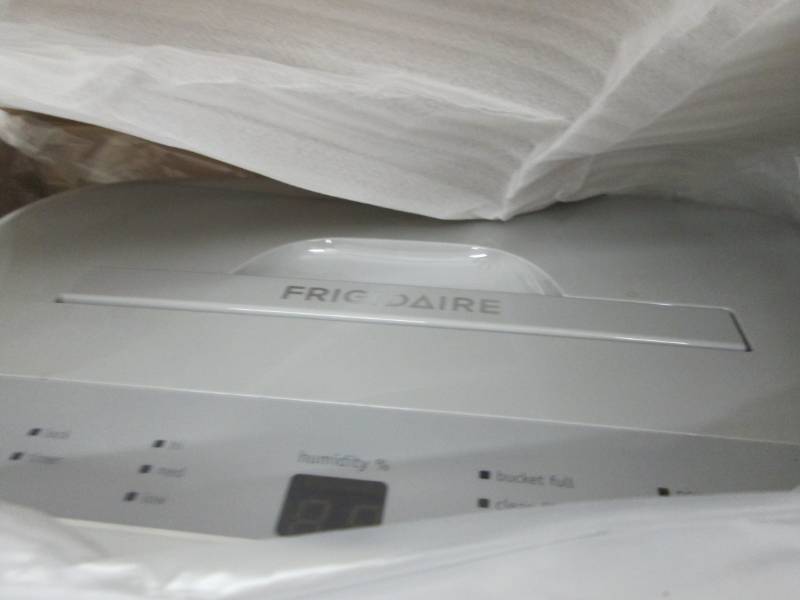 lot 89 image: Frigidaire Energy Star 70-Pint Dehu...