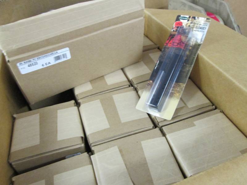 lot 161 image: Case of 72 Weaver 48520  Muzzleload...