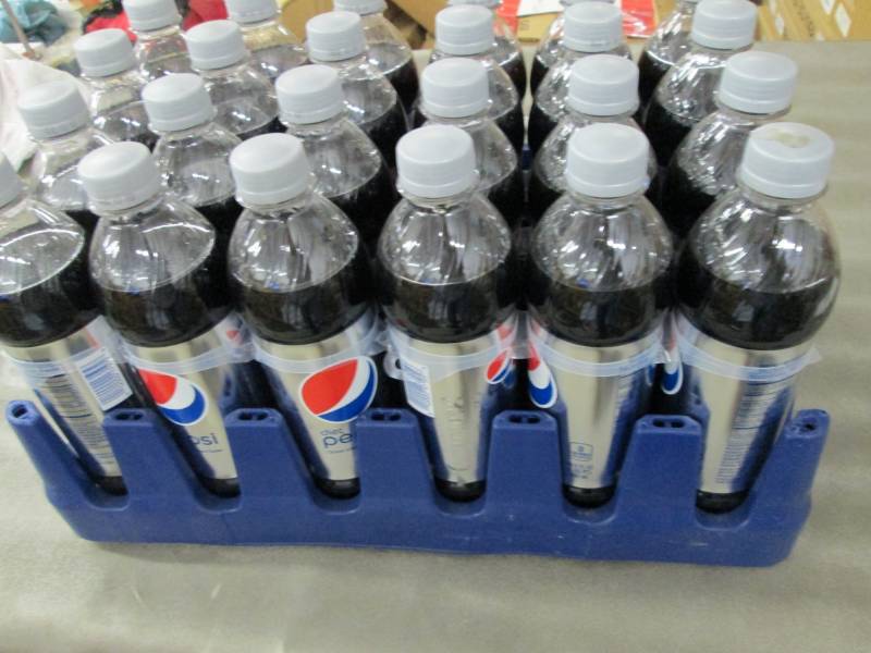 lot 165 image: Case of 24 - 16.9 oz( 0.5 liter) Bo...
