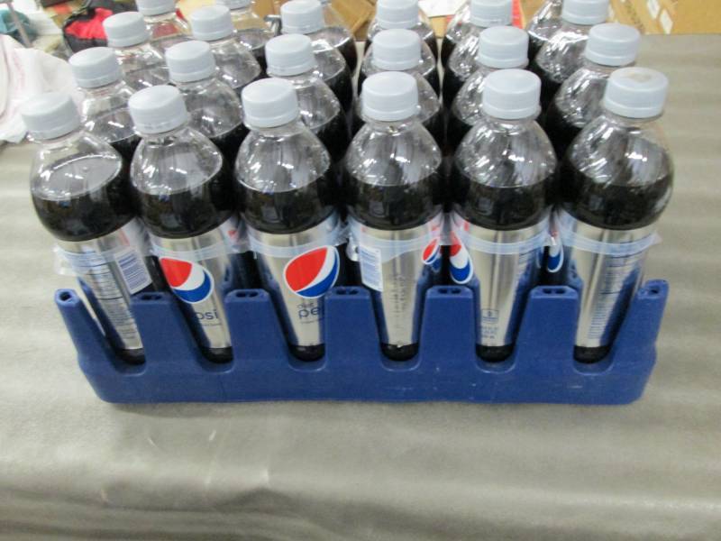 lot 167 image: Case of 24 - 16.9 oz( 0.5 liter) Bo...
