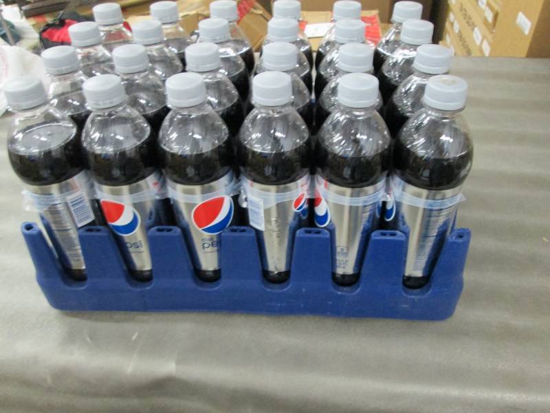 lot 170 image: Case of 24 - 16.9 oz( 0.5 liter) Bo...