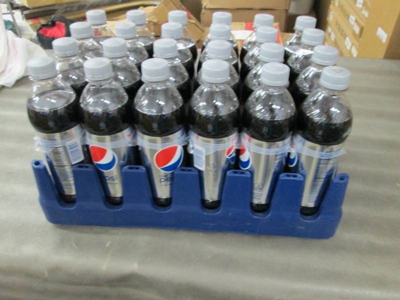 lot 171 image: Case of 24 - 16.9 oz( 0.5 liter) Bo...