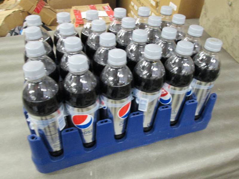 lot 181 image: Case of 24 - 16.9 oz( 0.5 liter) Bo...
