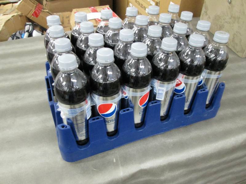 lot 182 image: Case of 24 - 16.9 oz( 0.5 liter) Bo...
