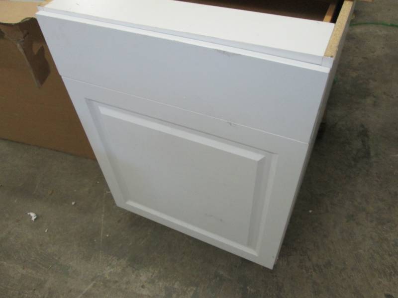 lot 230 image: Hampton Bay Benton Assembled 24 x 3...