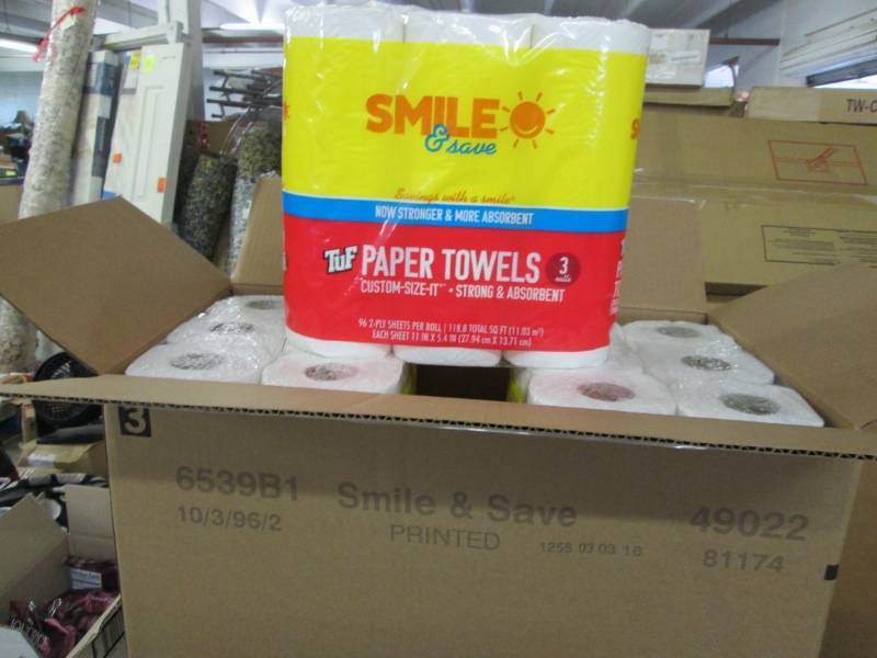 lot 262 image: Case of 10- 3pk(30 rolls) 92 count ...