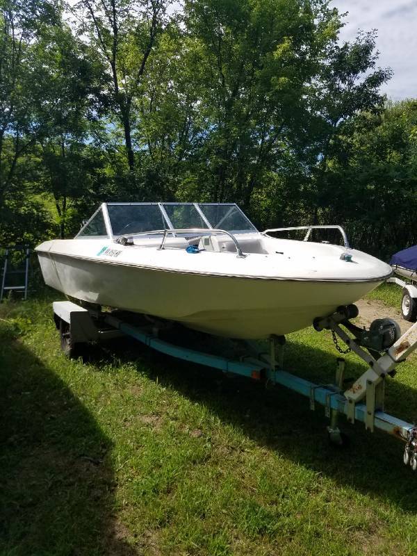 1976 Imperial 17ft with 85hp Mercury